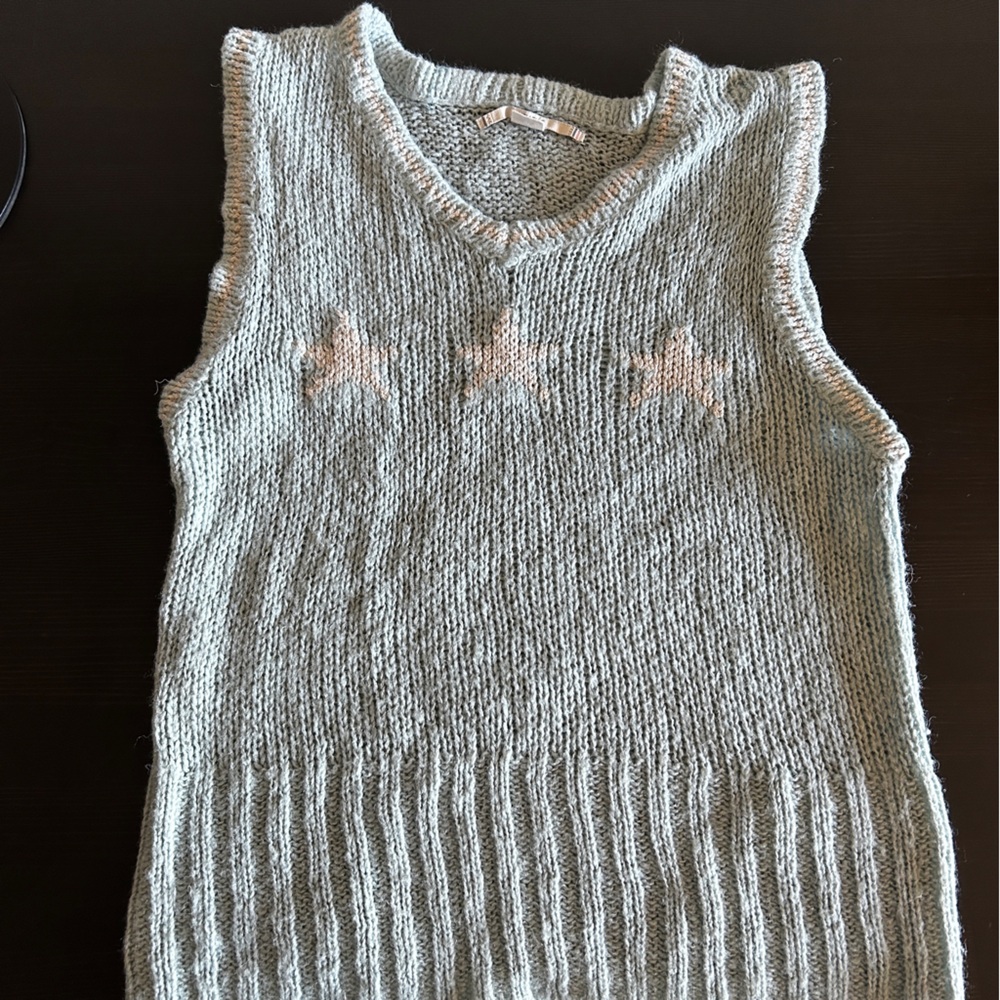 Kimchi Blue Jones Sparkly Printed Sweater Vest -- Blue (Size Large)